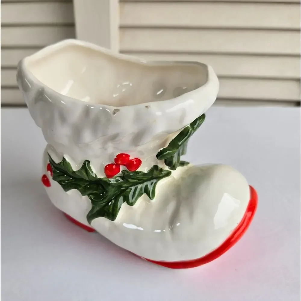 Vintage Santa Boot Ceramic Planter 5 1/2 in Wide 3/3/4 in Tall Holly Berries